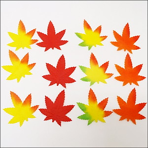 秋装飾　もみじ落ち葉オレンジ　(50枚セット)